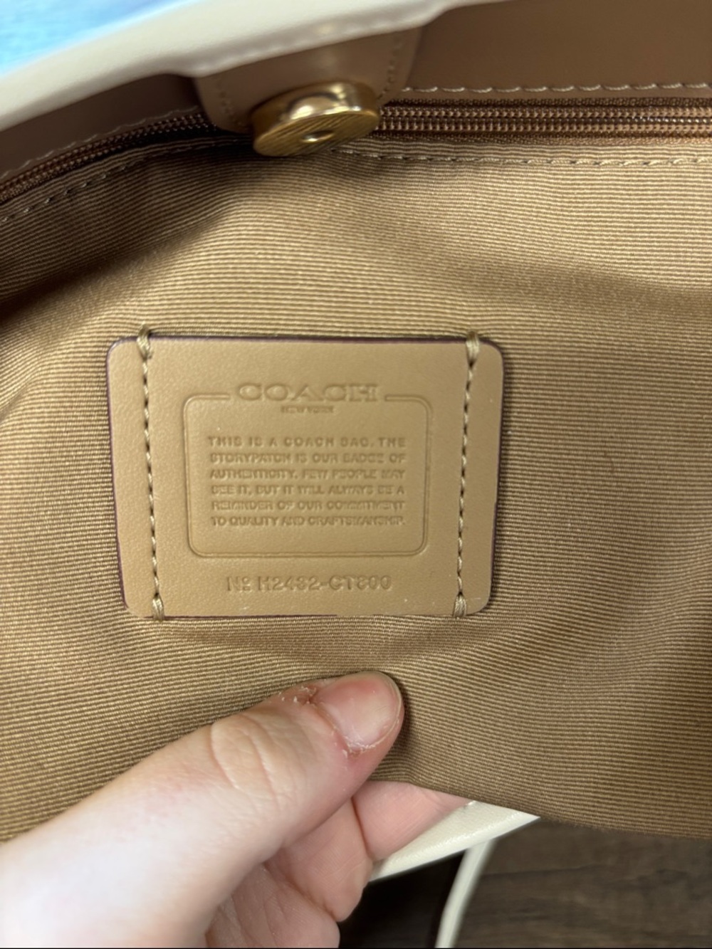 LIKE NEW Coach City Bucket Bag in Signature Canvas - Picture 10 of 13